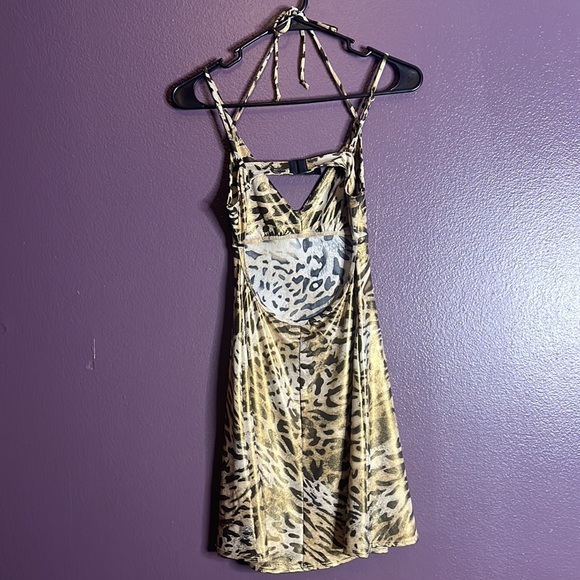 XS Guess Gold Metallic Shimmer Leopard-Print Keyhole Back Mini Dress - Picture 3 of 6